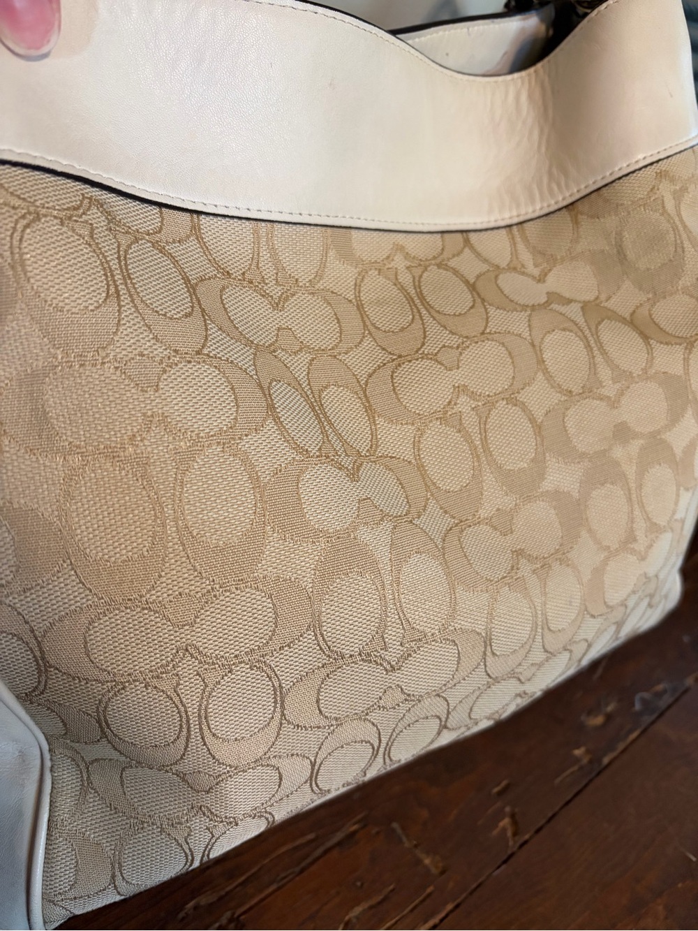 Coach Signature Lexy Shoulder Bag with Cream Trim F27579 - Picture 9 of 14